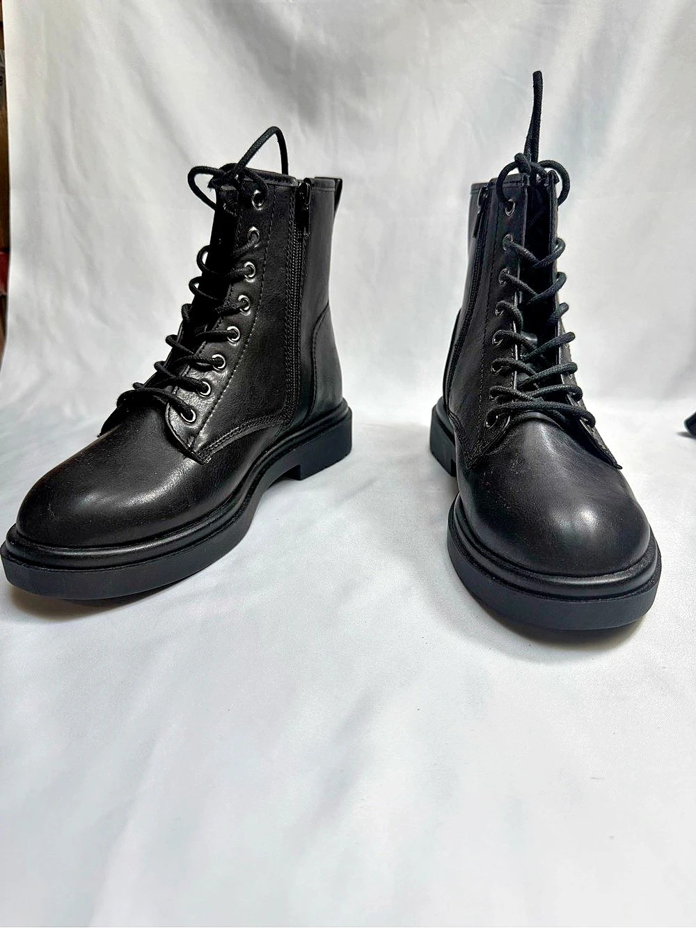 NEW Madden Girl Palooma Black Combat Ankle Boots Lace Up Zipper Round Toe Sz 8.5